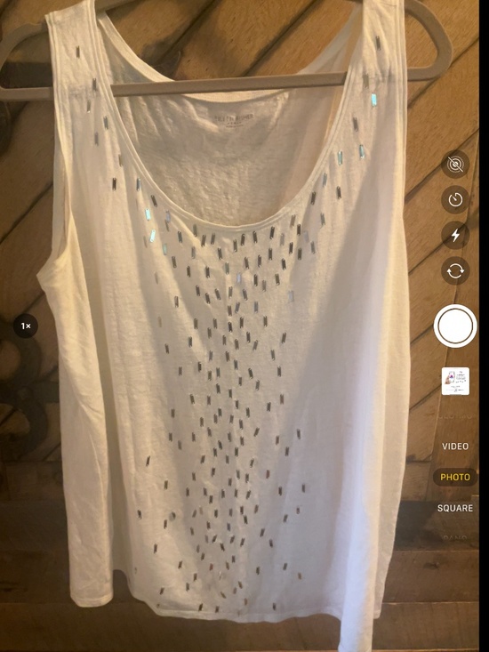 Eileen Fisher Tops - Eileen Fisher white linen 1x Embellished stunner tank top EUC